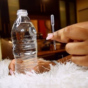 How Does Fria's Cooling Bracelet Work??